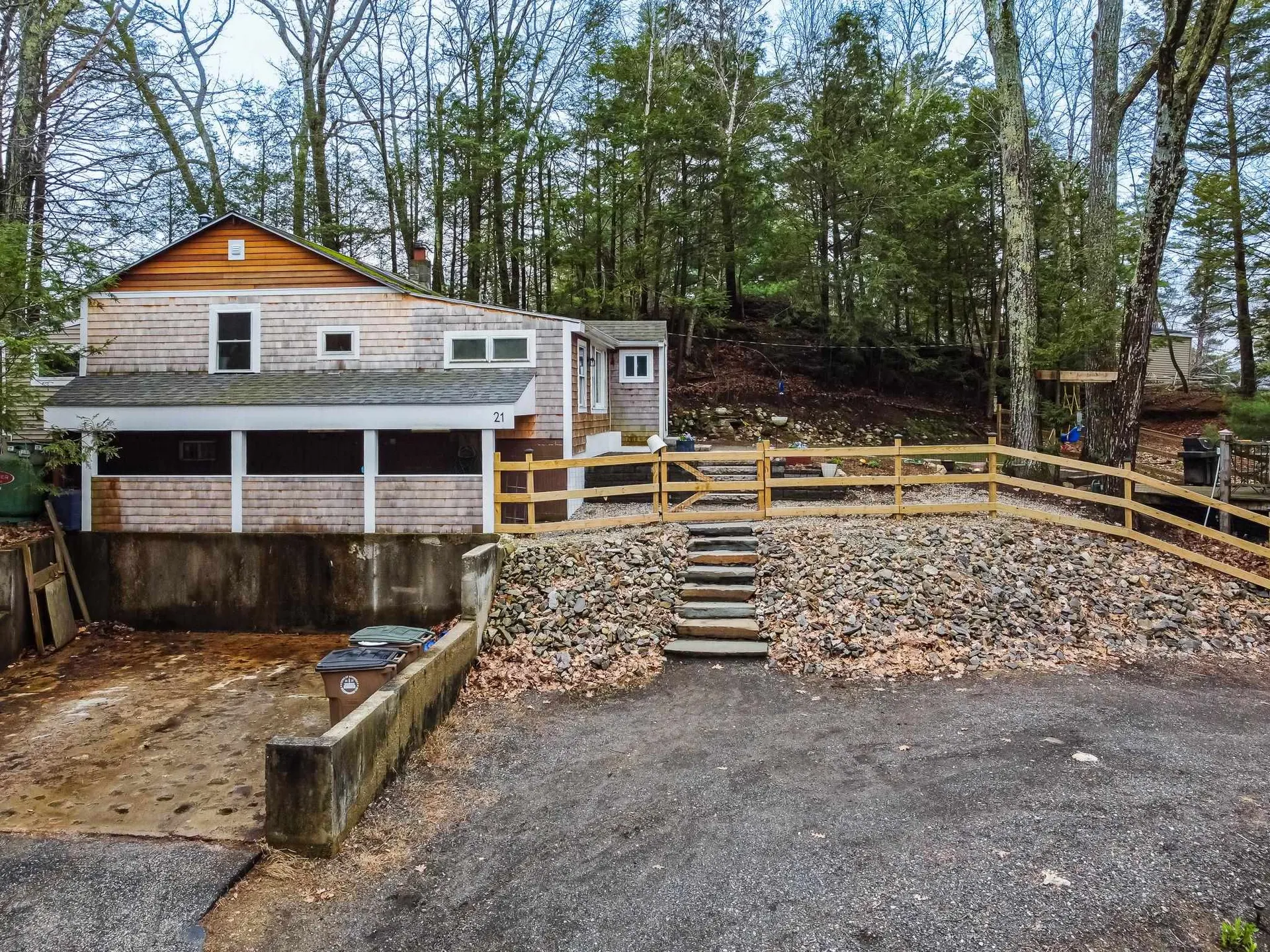 21 Hemlock Heights Road Atkinson NH 03811