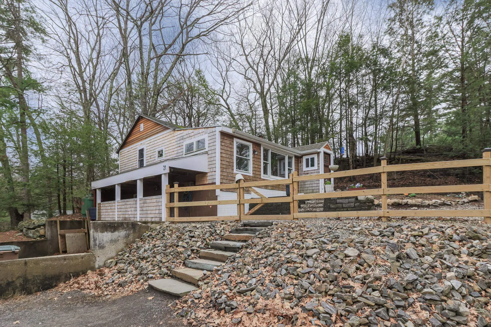 21 Hemlock Heights Road Atkinson NH 03811