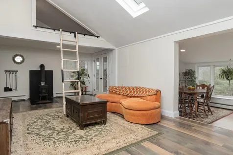 21 Hemlock Heights Road Atkinson NH 03811