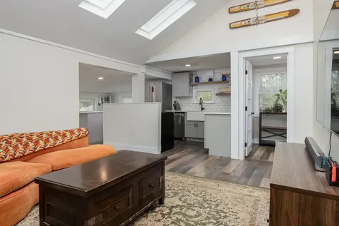 21 Hemlock Heights Road Atkinson NH 03811