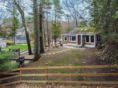 21 Hemlock Heights Road Atkinson NH 03811