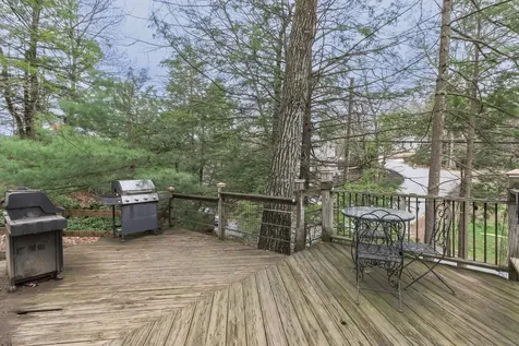 21 Hemlock Heights Road Atkinson NH 03811