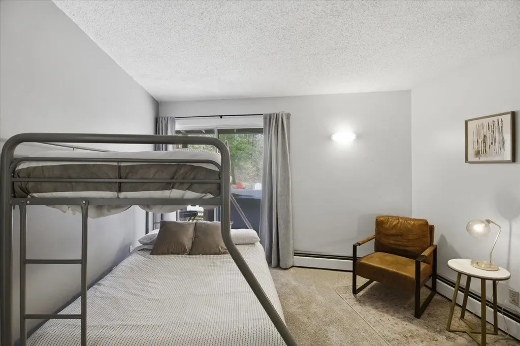 367 Shady Pines Sunderland VT 05250