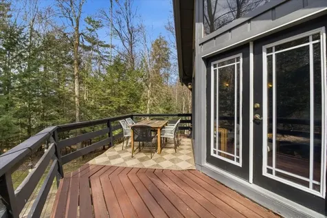 367 Shady Pines Sunderland VT 05250