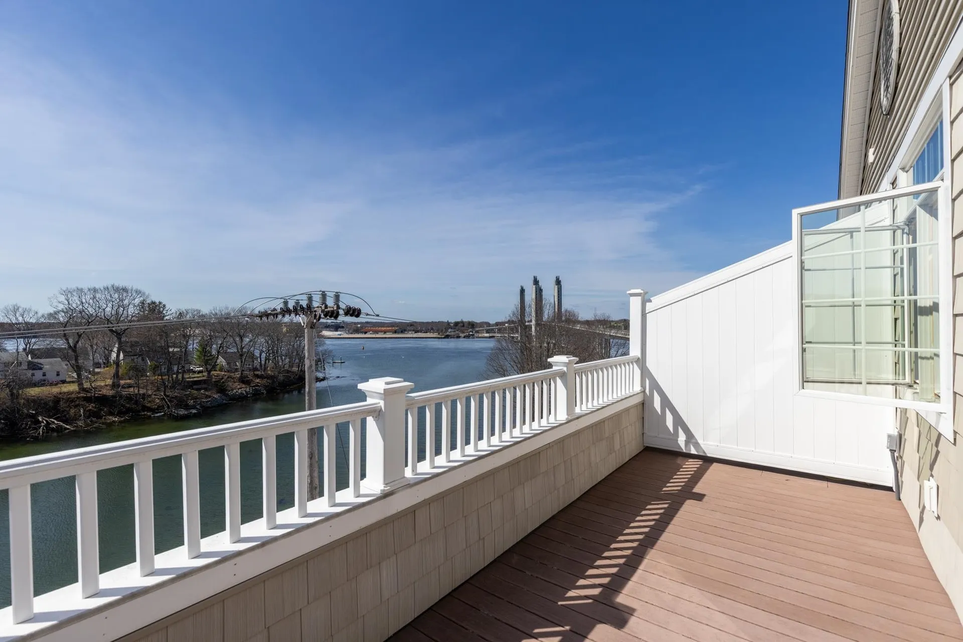 19 Bridge Street Kittery ME 03904