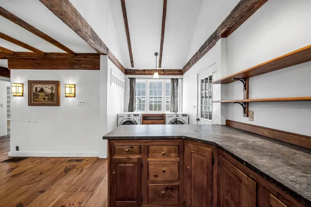 75 Westminster Road Putney VT 05346
