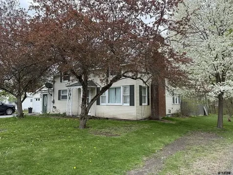 277 South Street Hartford VT 05088
