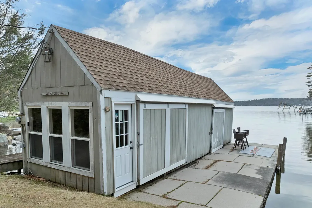 1472 Mount Major Highway Alton NH 03810