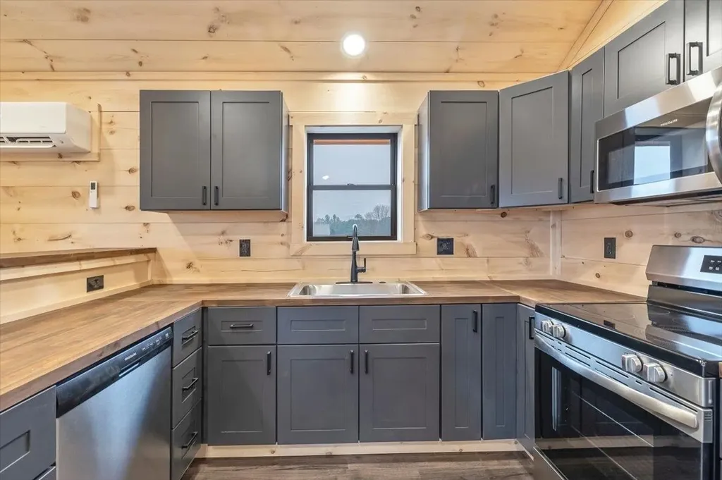 334 Cochran Road Morristown VT 05661