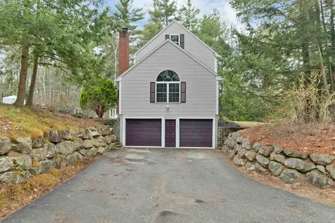20 Ventura Drive Raymond NH 03077