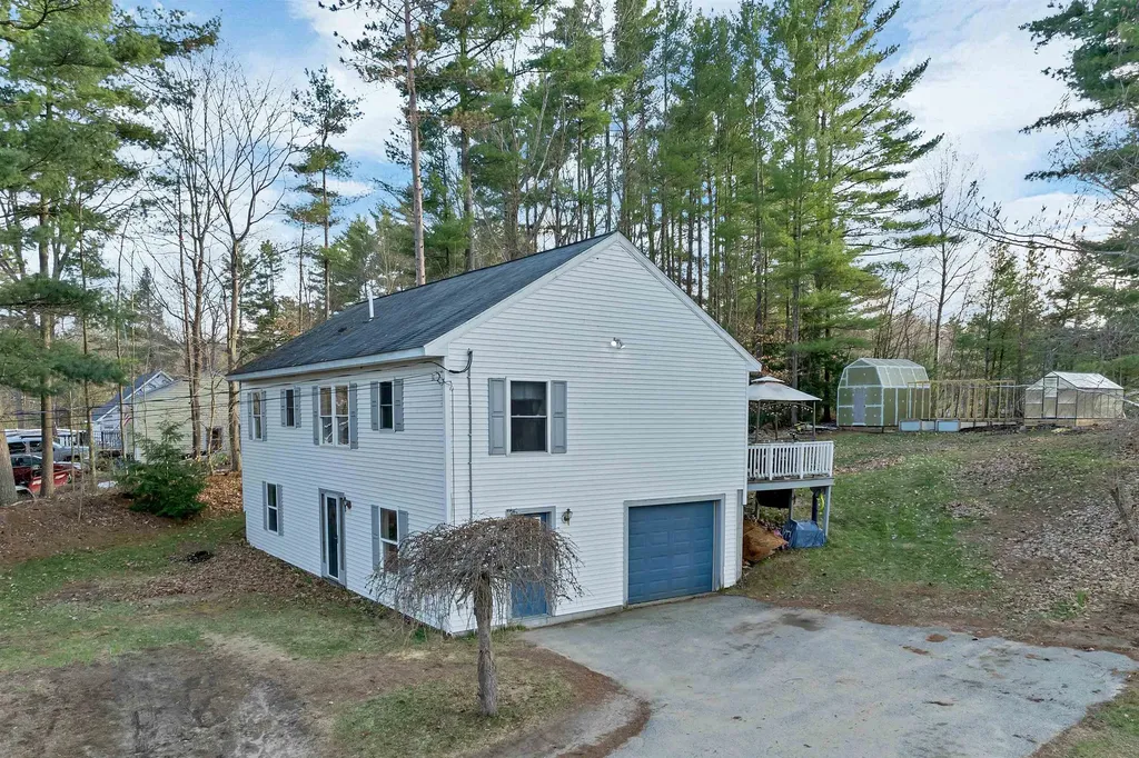50 Pine Knoll Drive Farmington NH 03835
