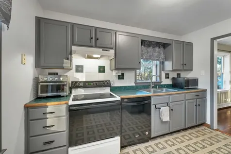 50 Pine Knoll Drive Farmington NH 03835