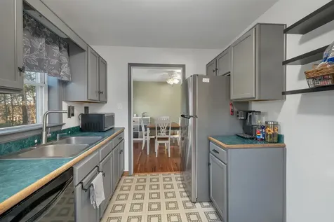 50 Pine Knoll Drive Farmington NH 03835