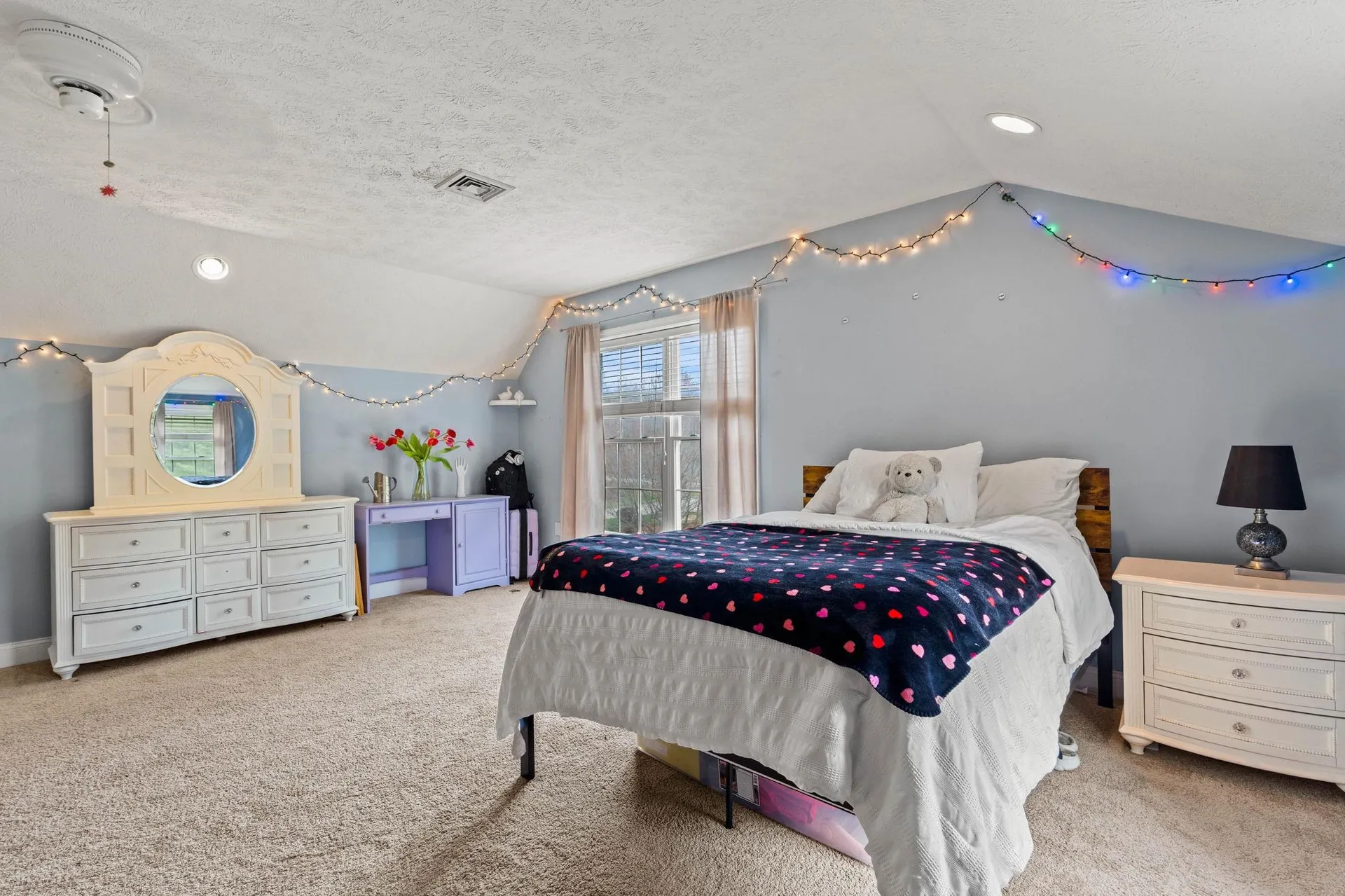 3 Surrey Lane Salem NH 03079