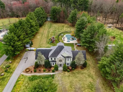 3 Surrey Lane Salem NH 03079