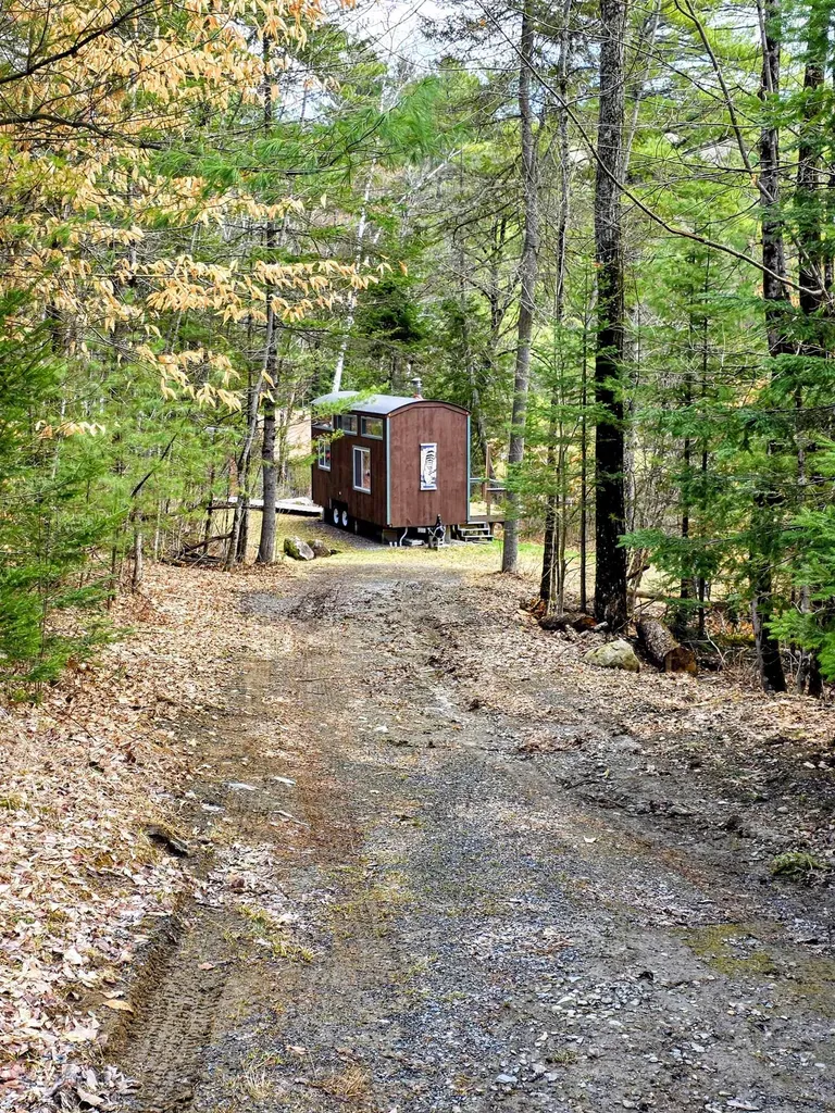 117 Dempsey Lane Newbury VT 05051