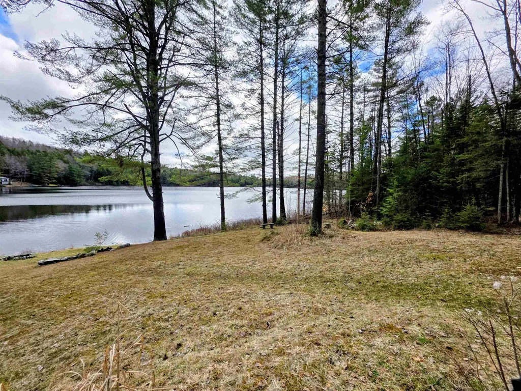 117 Dempsey Lane Newbury VT 05051