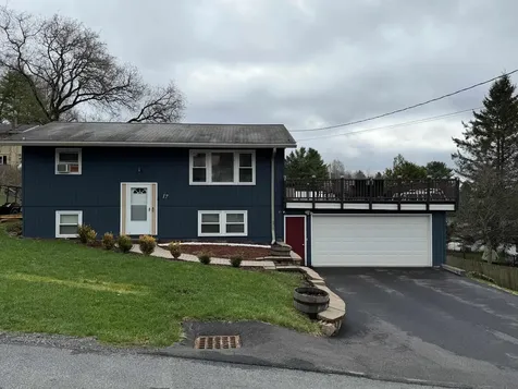 17 Cano Drive Barre Town VT 05641