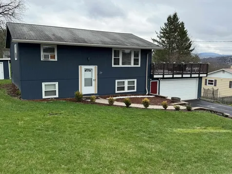 17 Cano Drive Barre Town VT 05641