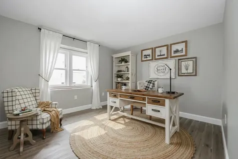 3 Roedean Drive Nashua NH 03063