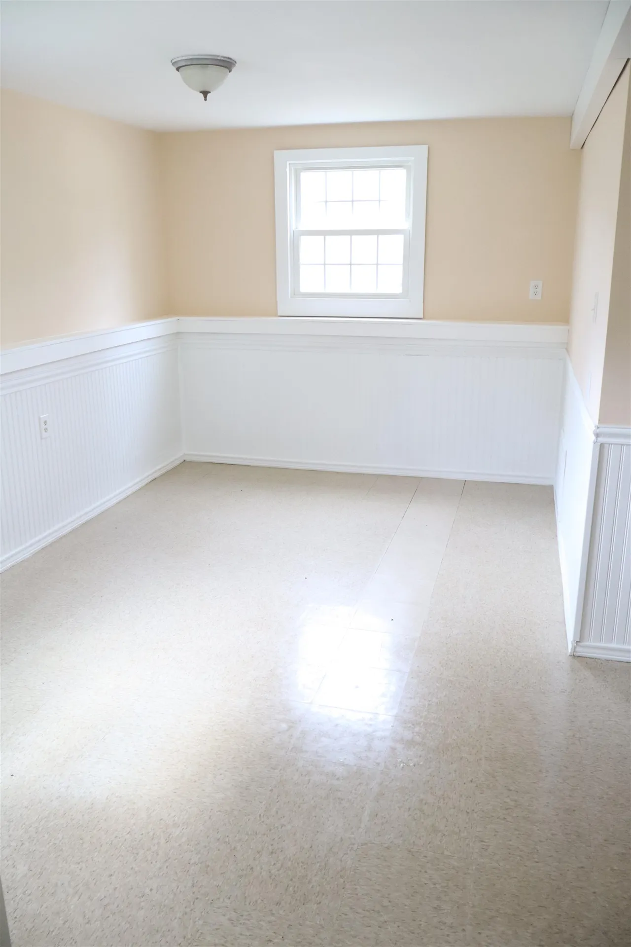 9 Whitehall Terrace Hooksett NH 03106-1842