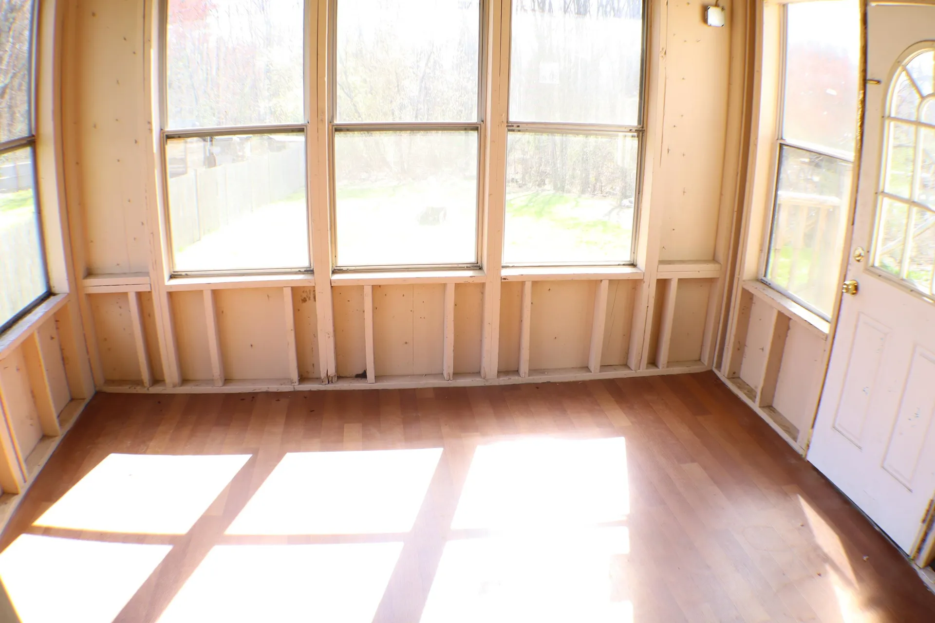 9 Whitehall Terrace Hooksett NH 03106-1842