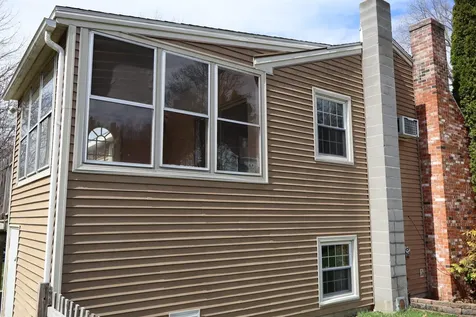 9 Whitehall Terrace Hooksett NH 03106-1842