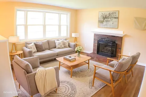 9 Whitehall Terrace Hooksett NH 03106-1842