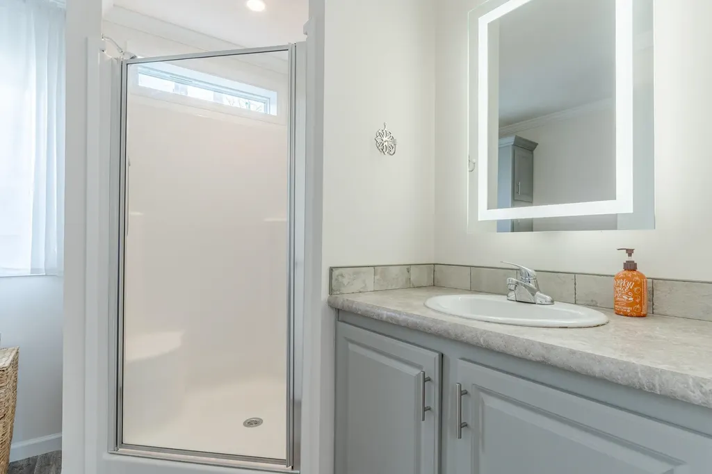 104 Robin Hood Drive Exeter NH 03833
