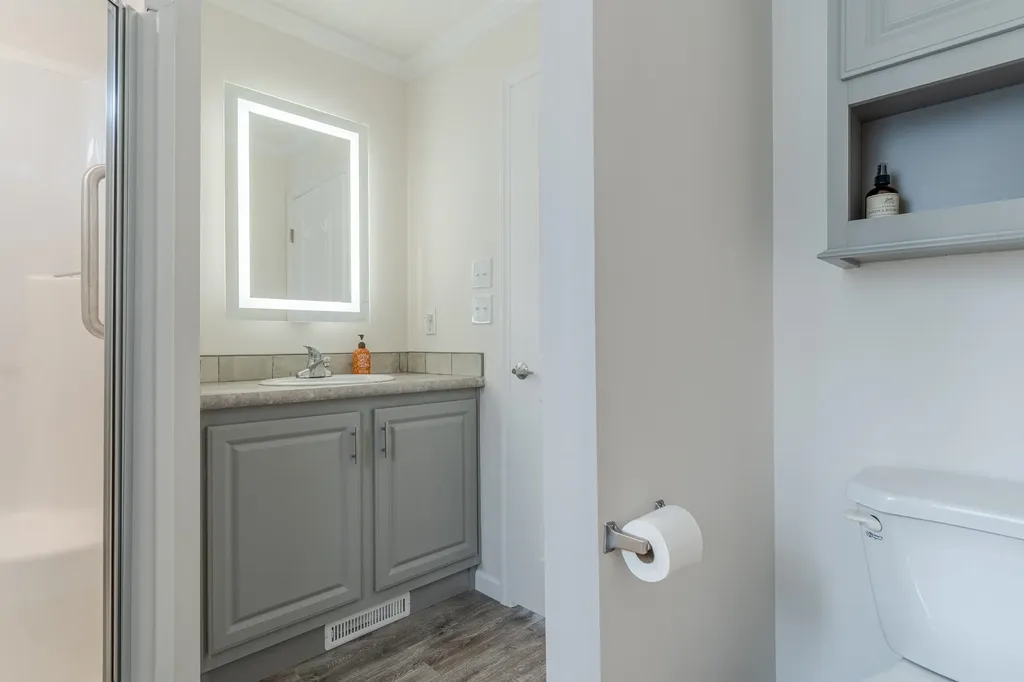 104 Robin Hood Drive Exeter NH 03833