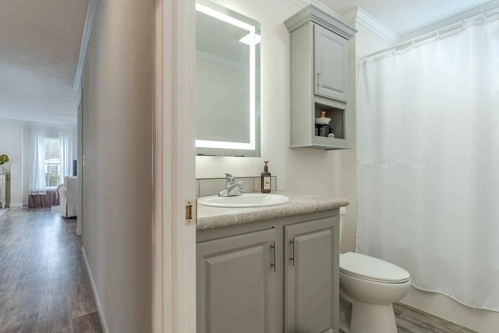104 Robin Hood Drive Exeter NH 03833