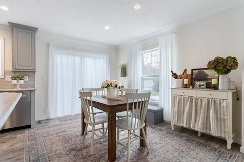 104 Robin Hood Drive Exeter NH 03833