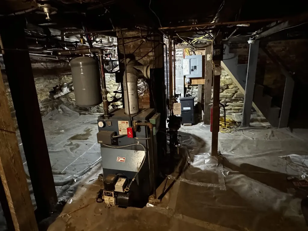 67 High Street Claremont NH 03743