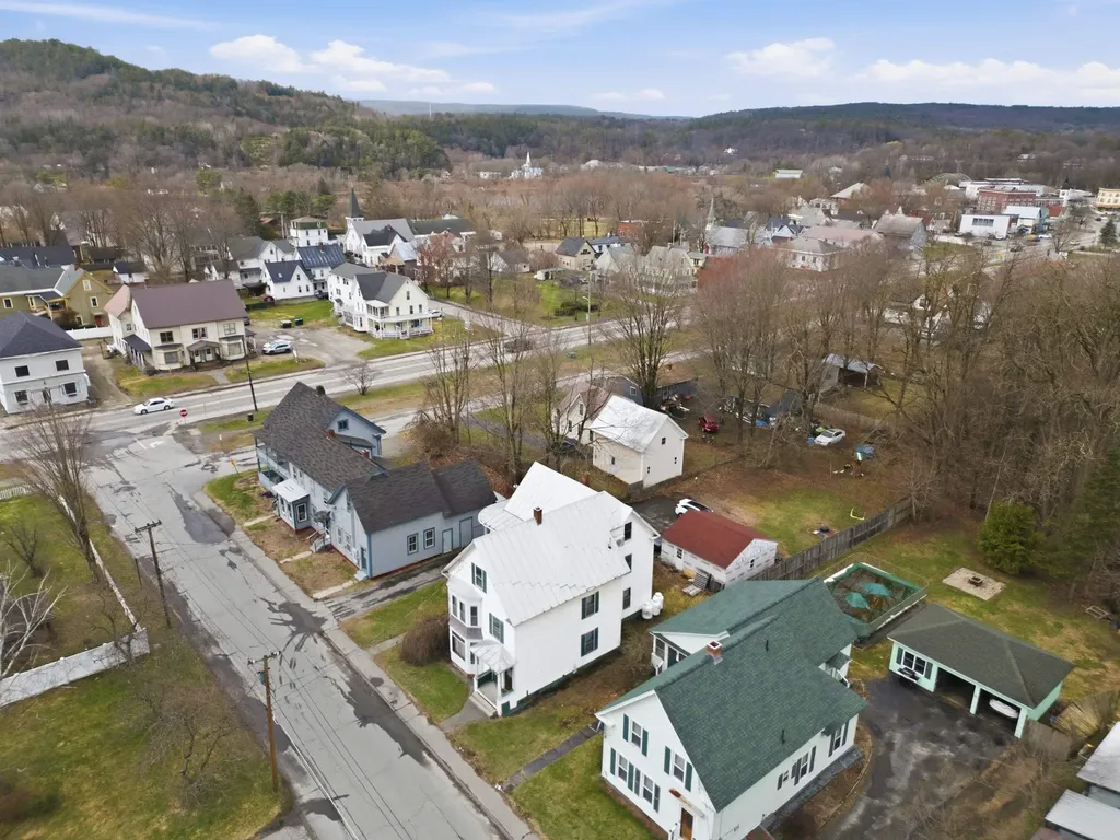 39 Highland Street Haverhill NH 03785