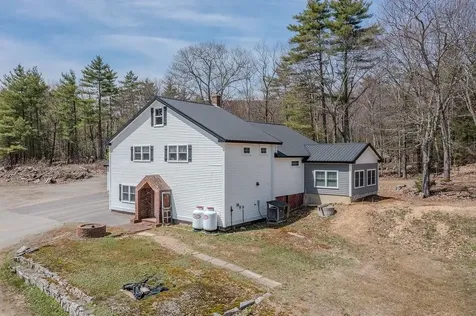 468 Mountain Avenue Northwood NH 03261