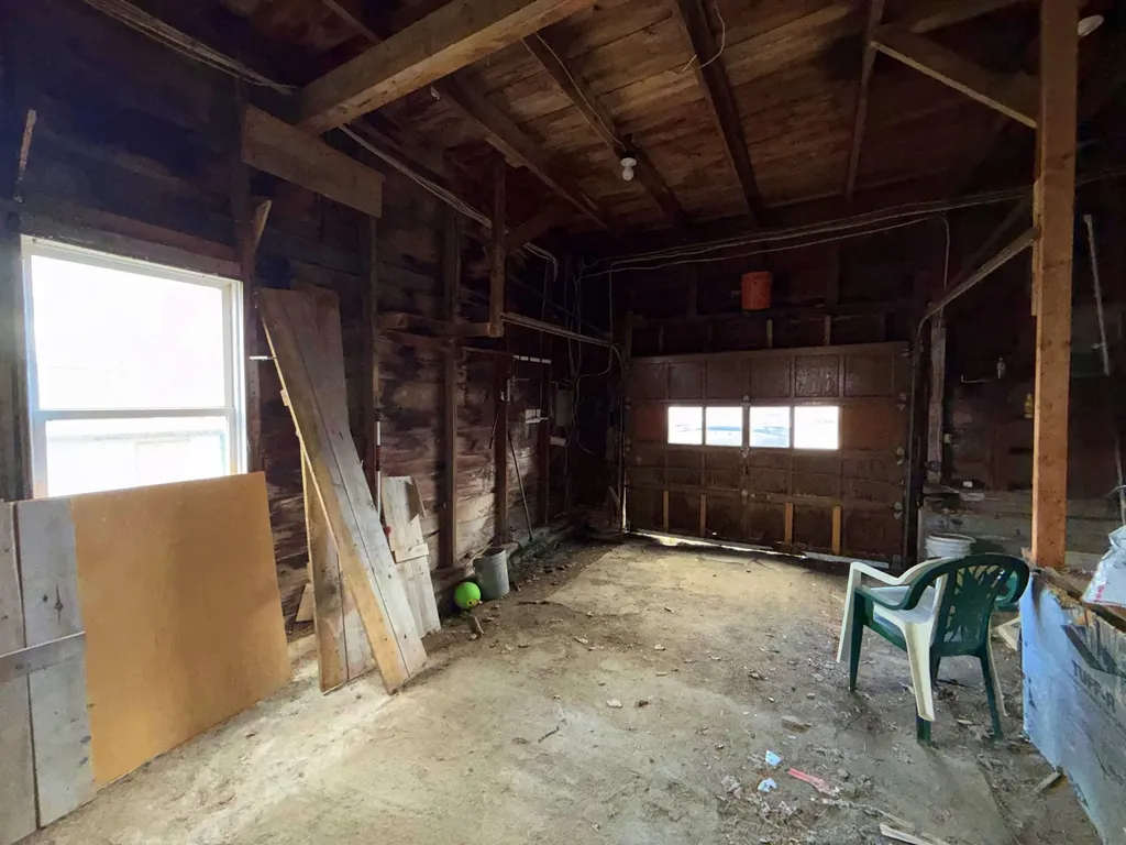 2570 Maple Hill Road Barton VT 05822