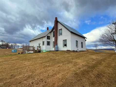 2570 Maple Hill Road Barton VT 05822