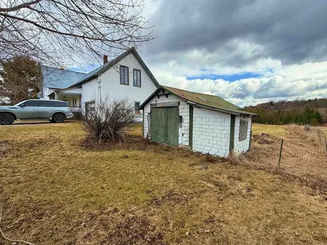 2570 Maple Hill Road Barton VT 05822