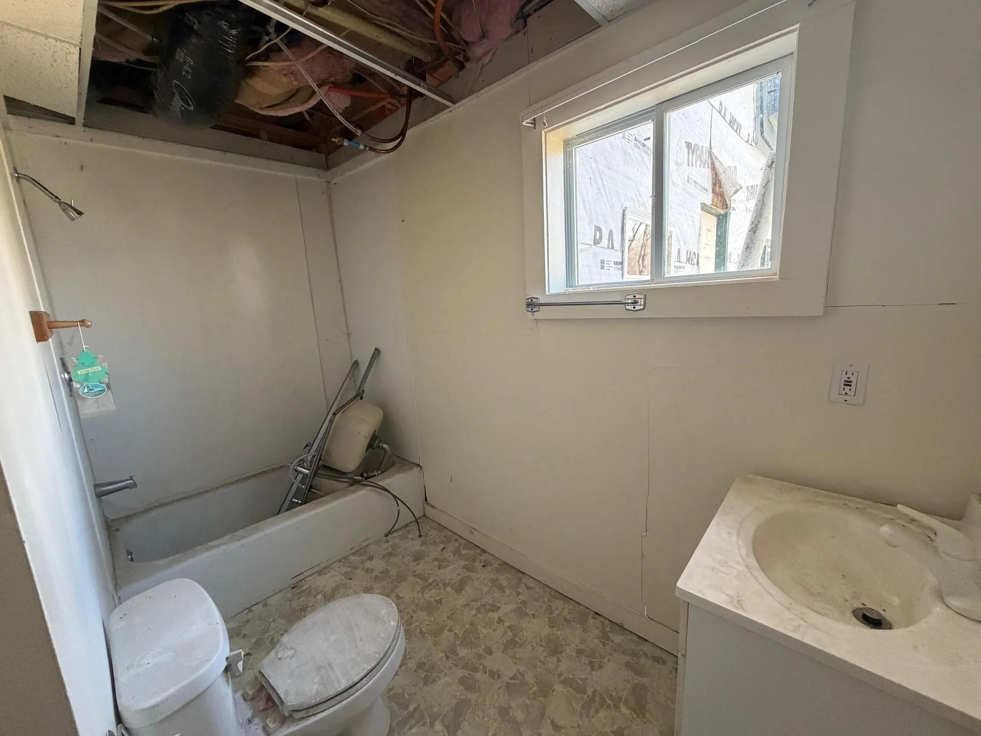 20 High Street Colebrook NH 03576