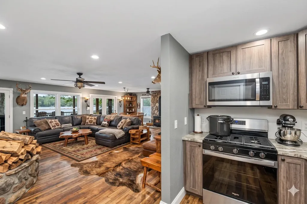 78 Cates Lane Brookfield NH 03872
