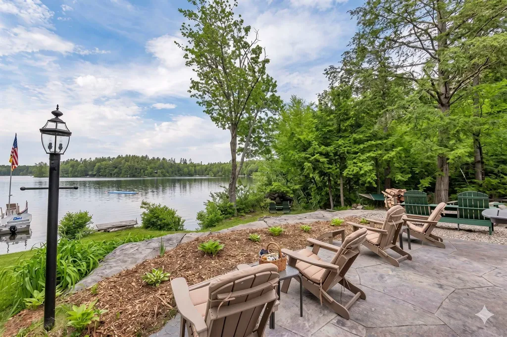 78 Cates Lane Brookfield NH 03872