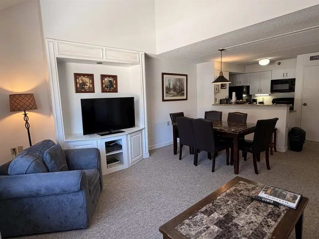 23 Black Bear Road Waterville Valley NH 03215