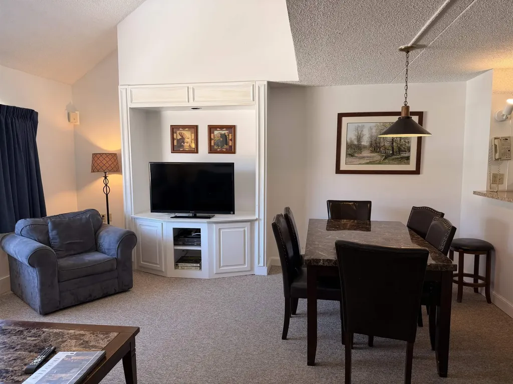 23 Black Bear Road Waterville Valley NH 03215