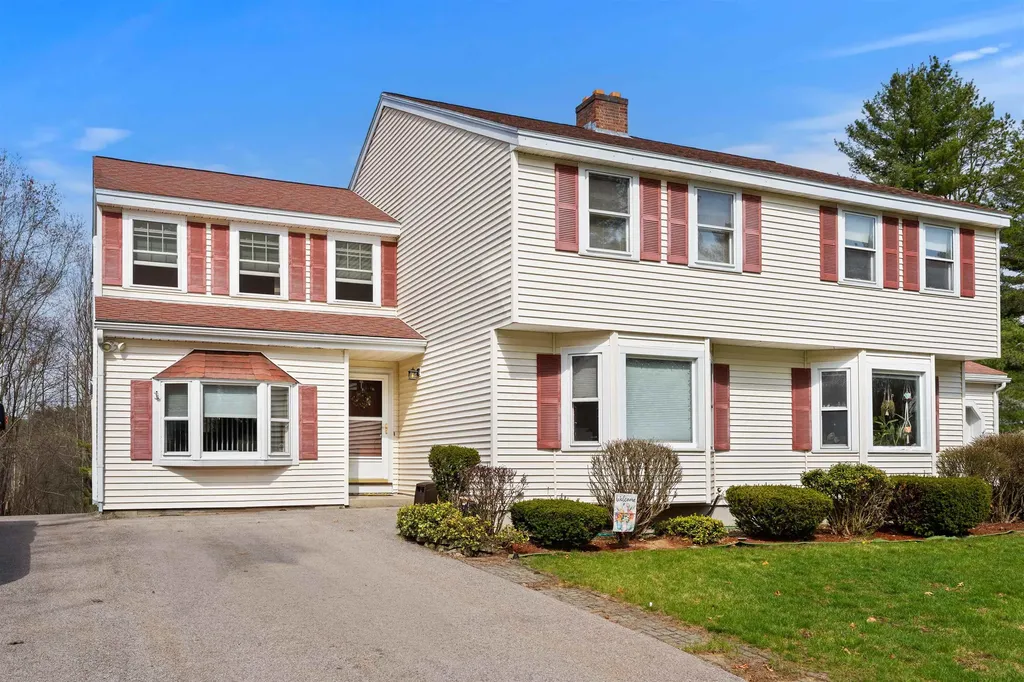 27 Reed Street Londonderry NH 03053