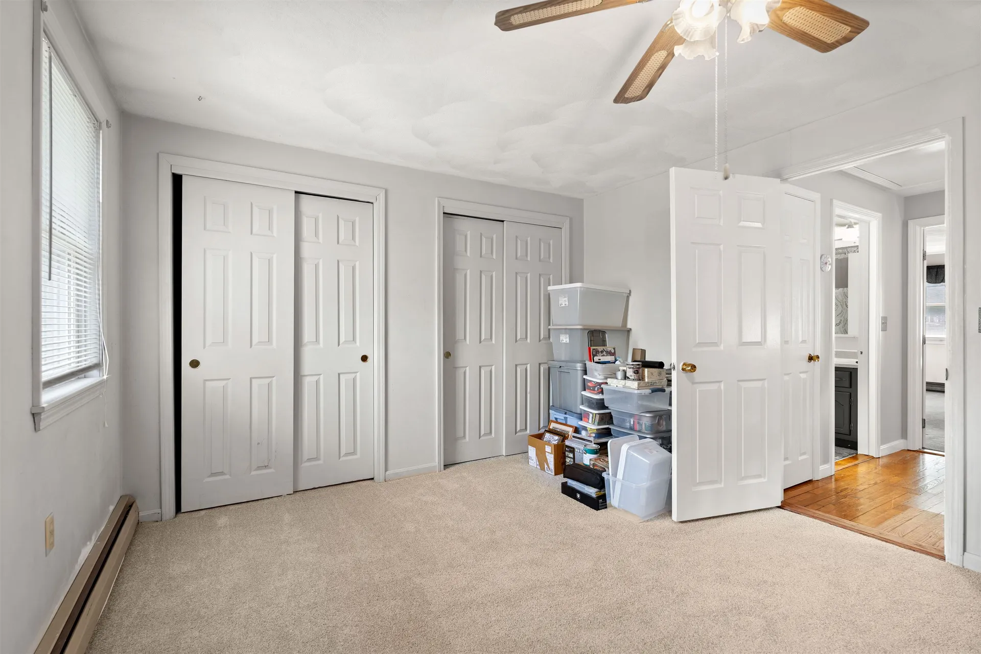 27 Reed Street Londonderry NH 03053