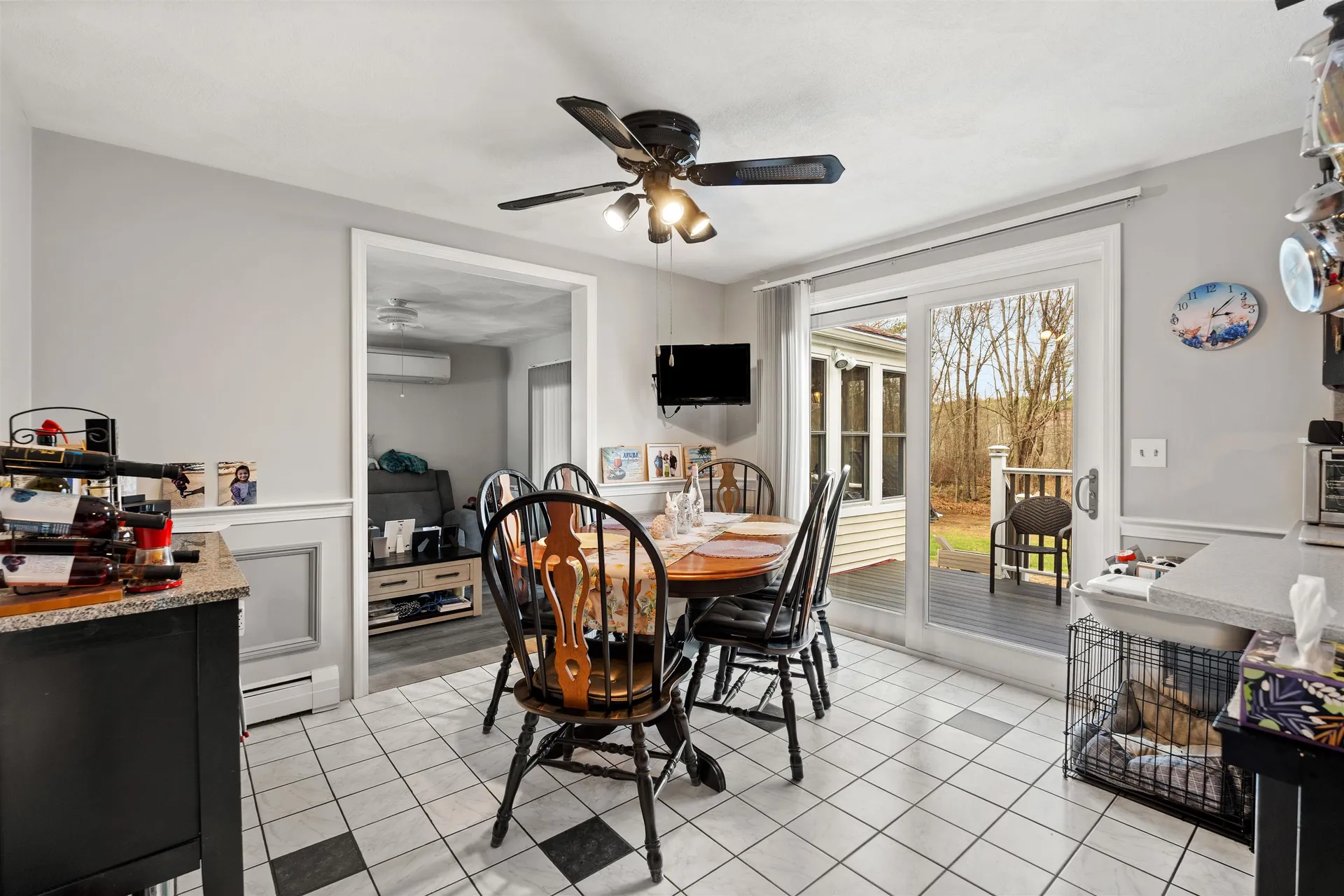 27 Reed Street Londonderry NH 03053