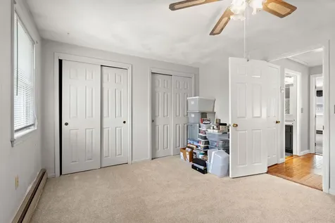 27 Reed Street Londonderry NH 03053