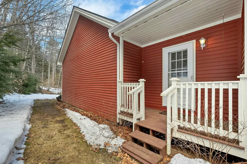 12 Bull Bridge Road Sutton NH 03221