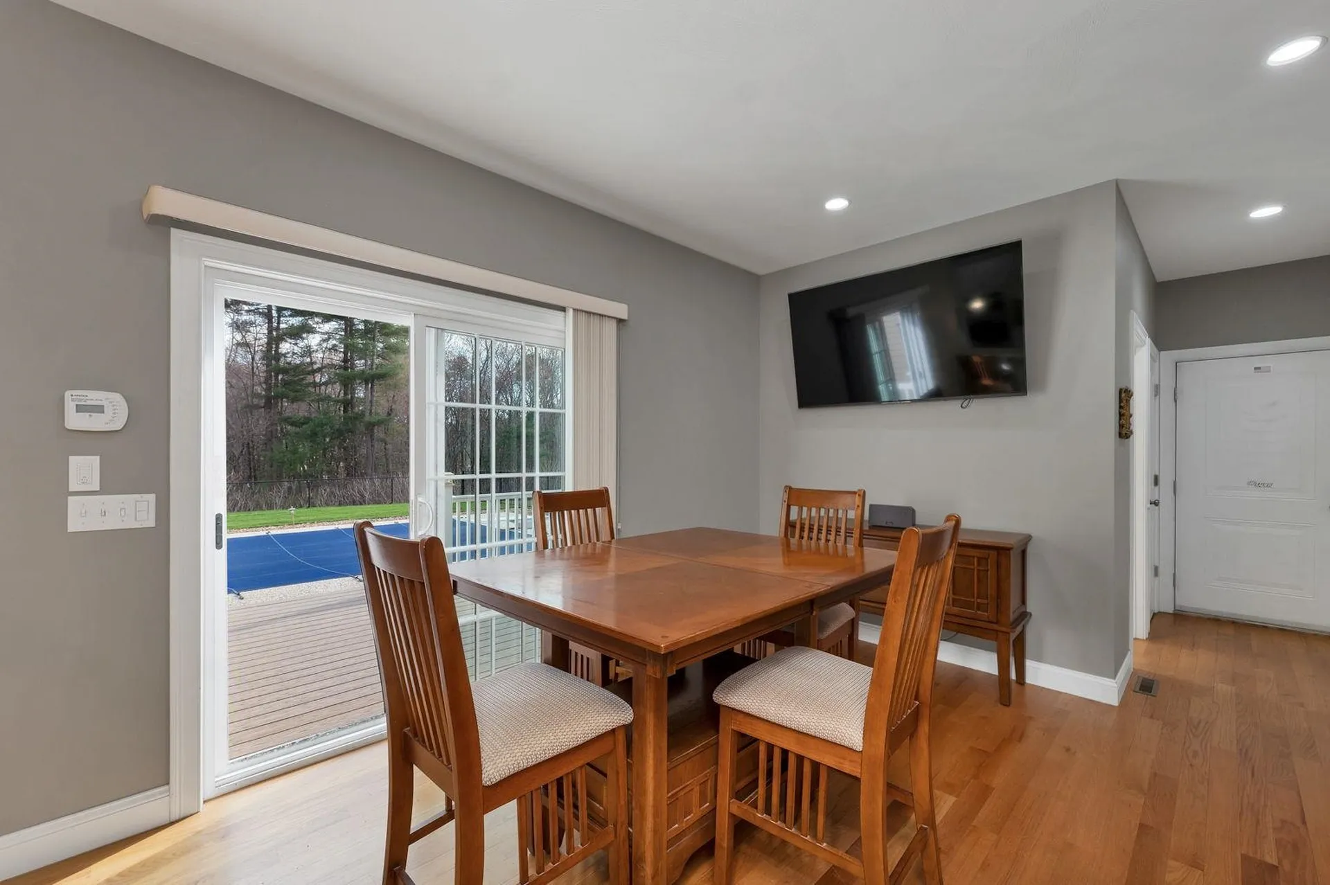26 Lamplighter Lane Salem NH 03079