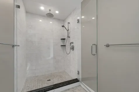 26 Lamplighter Lane Salem NH 03079